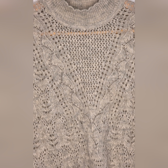 Sweet Lacy looking Sweater, Oatmeal Colour - Picture 2 of 11
